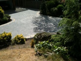 AFTER BLOCK PAVED DRIVEWAY USING TOBERMORE TEGULAR CHARCOAL WITH GOLDEN SETTS FORMBY